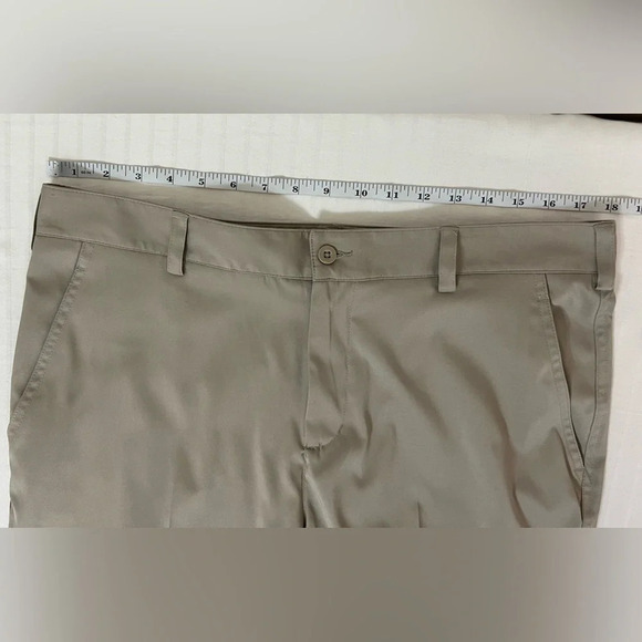 Nike Dri-Fit Size 36x30 Mens Performance Golf Pants Khaki Tan 598445 - Picture 9 of 15
